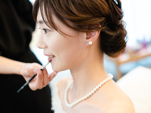 専属スタイリストのヘアメイク